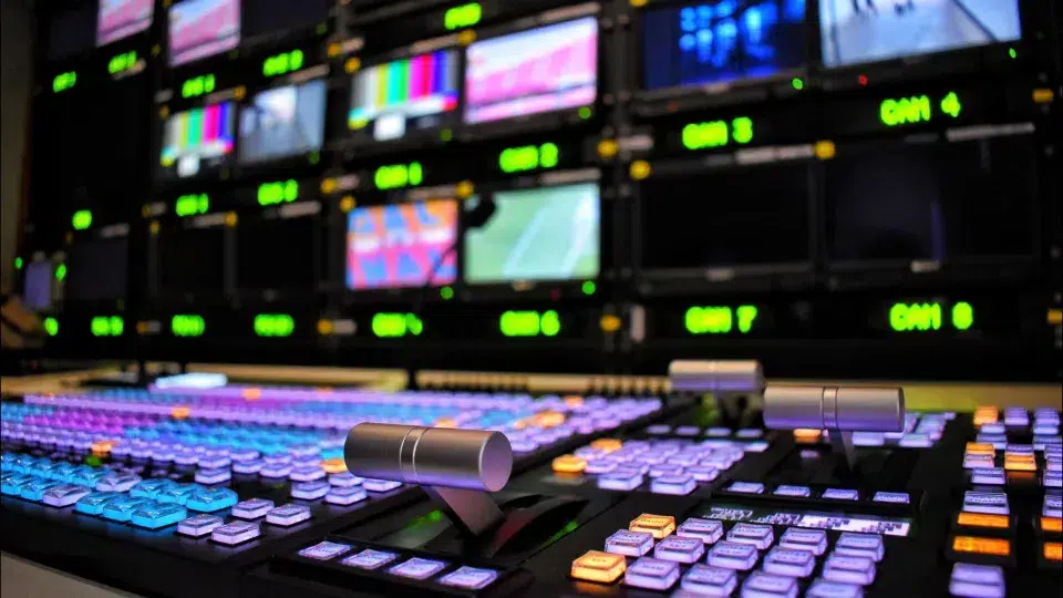 Owner of CMTV files complaint against RTP, SIC and TVI due to debates