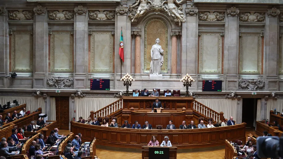 Parliament begins debate on the 2026 Budget proposal that is guaranteed to pass