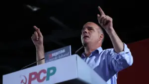 PCP promises "combat" without "concessions" but other parties "couldn't care less"