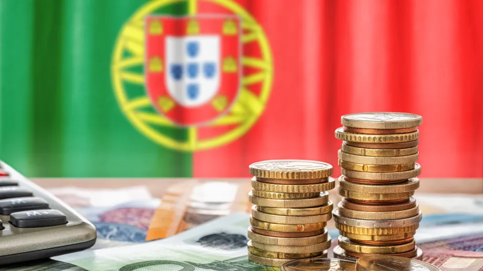 Portuguese debt interest rates fall at two, five, and ten years.