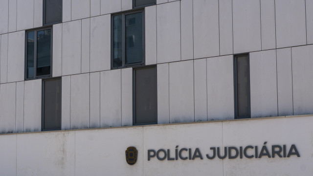 Homem de 27 anos detido por violar