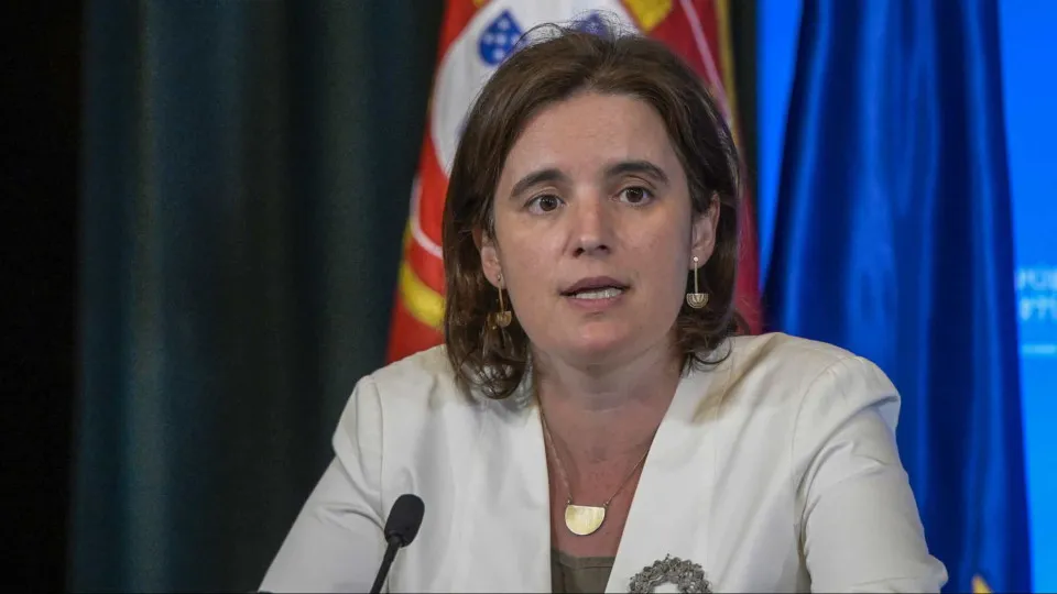 PS criticizes "fantasy" in health and asks if there will be underbudgeting