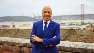 PS/Madeira schedules elections for December 13 and congress for January.