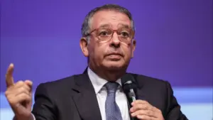 PS support? Seguro takes "good note" but wants to be President "above parties"