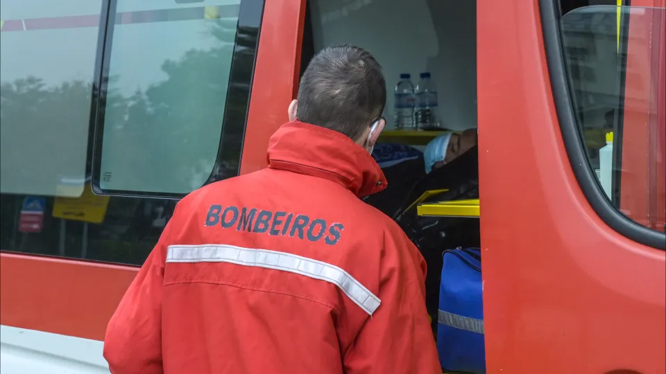 Student injured after being hit by an oven door in Arcos de Valdevez