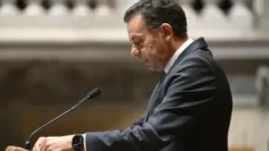 The firm voice of the Portuguese said and says: Let the Government work