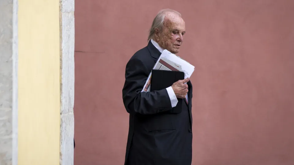 The owner of the Daily Mail's Chairman remembers Balsemão: "Extraordinary man"