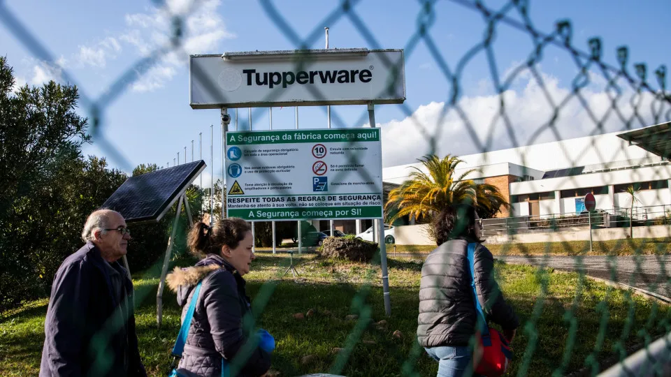 Tupperware factory in Constância goes up for sale (and this is the minimum price)