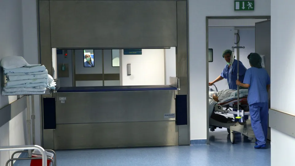 Waiting list for cancer surgery increases and exceeds 7,500 patients