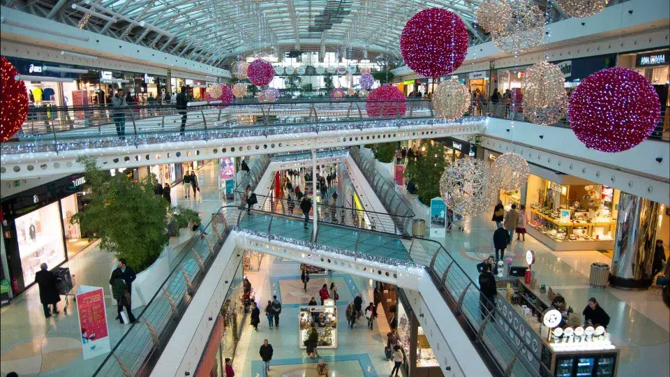 Who are the candidates to strengthen companies at Christmas? Here is the profile