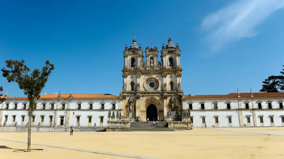 Works at the Monastery of Alcobaça removed from the PRR will be submitted to PT2030.