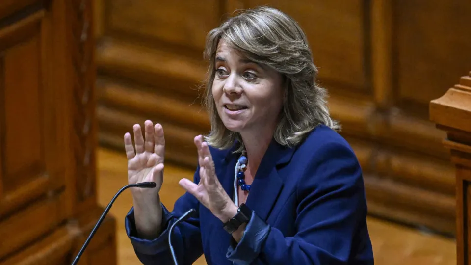 "A woman gave birth in an Uber. This is intolerable."