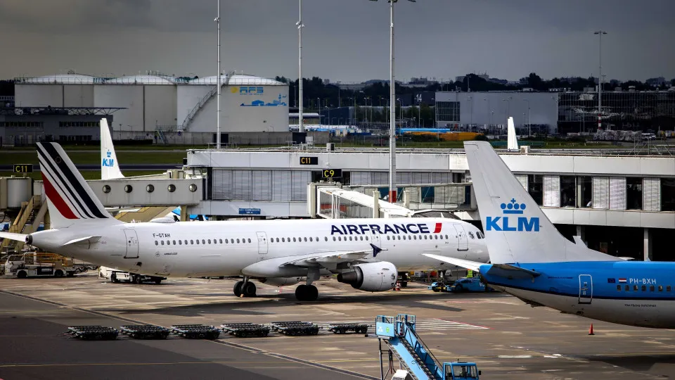 Air France-KLM profit falls 7% to 768 ME in the 3rd quarter