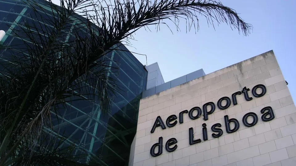 Alert: Increasing health risks from port and airport emissions