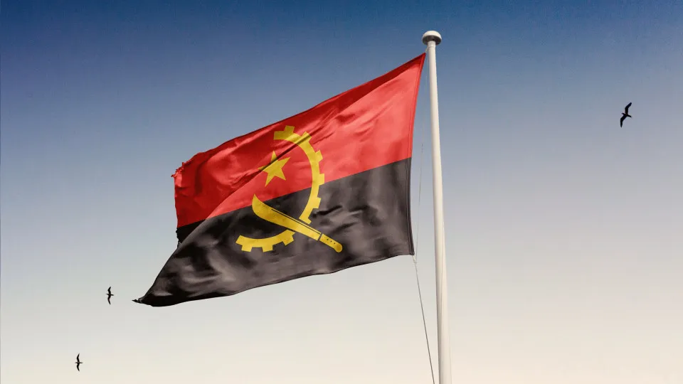 Angola exported more diamonds, but with less revenue until June