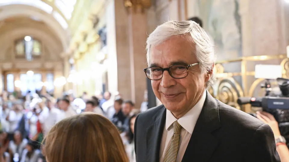 April 25 is irreplaceable, November 25 too, says Aguiar-Branco