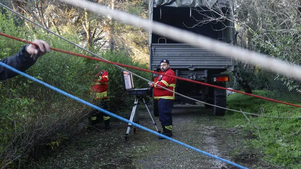 Army conducts exercise to test earthquake response capability