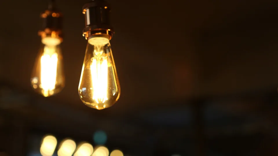 Bad weather? "About five thousand customers" without electricity at 5:30 PM