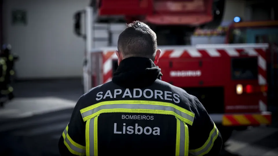 Bad weather: Lisbon’s firefighters received about 50 requests in 3 hours