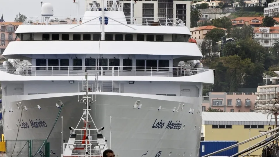 Bad weather. Sea trips between Madeira and Porto Santo canceled.