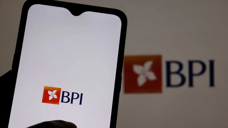 BPI profits fall 12% to 389 million until September