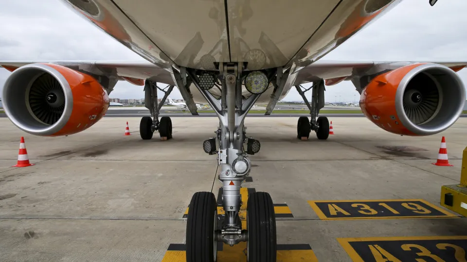 Brazilian government awards concession for 13 smaller airports