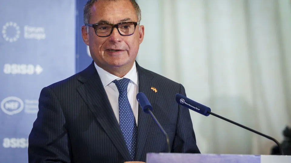 Bundesbank President says Europe must increase defense spending