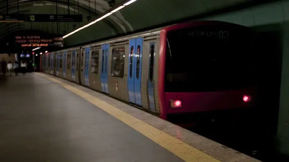 Circulation on the Green line of the Lisbon Metro interrupted due to breakdown