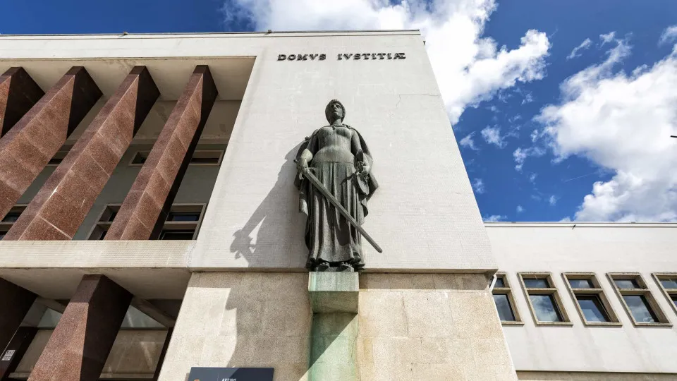 Confesses to having killed the witness who incriminated him: "I was walking around lifeless"