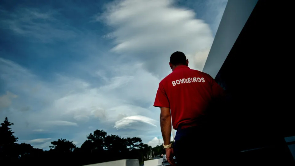 Couple evicted after fire in São Pedro do Sul