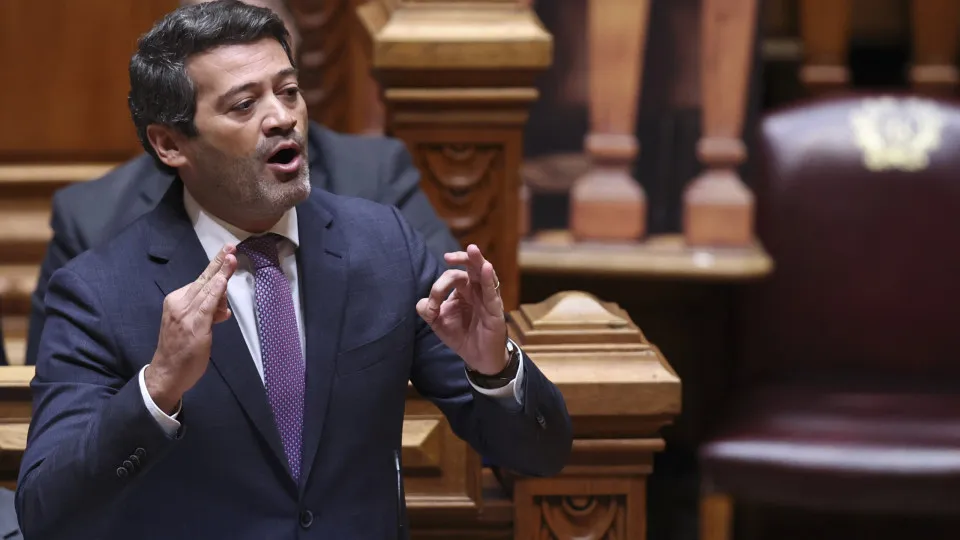 Court decides today whether Ventura is obliged to remove posters of Roma.