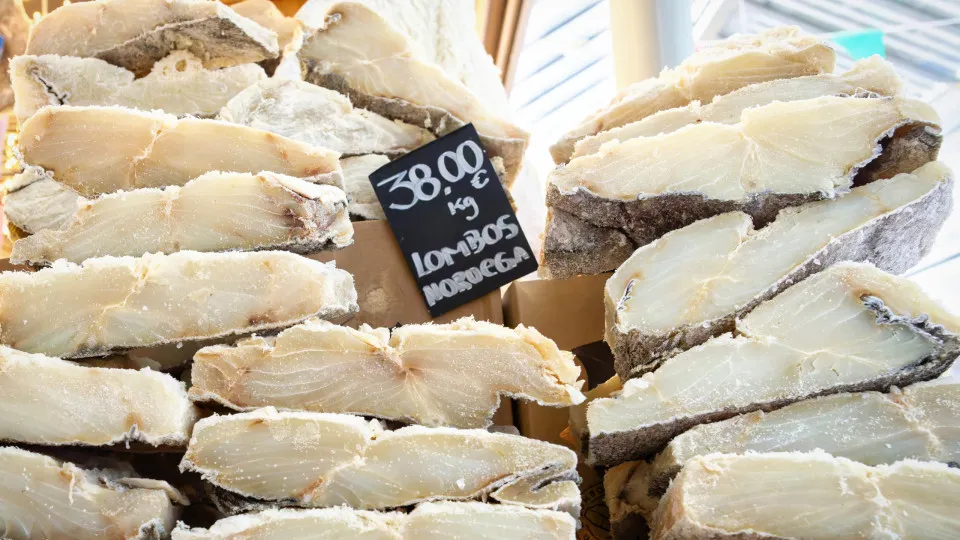 Despite "pornographic" prices, codfish "will not be lacking" at Christmas