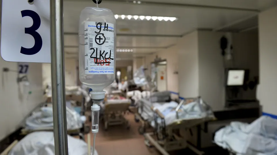 Drug shortages are increasing in public hospitals