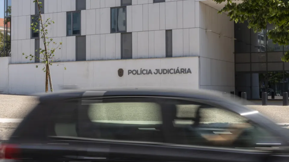 Drugged and raped minor in Oeiras. Met suspect on Instagram