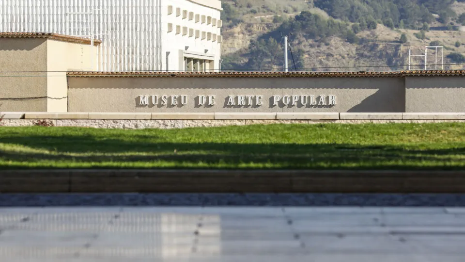 "Echos that Heal" reveals spiritual and therapeutic practices in southern Europe