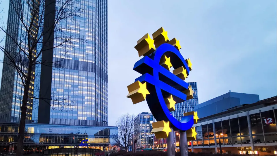 Euro GDP will grow more than expected in response to tariff threats