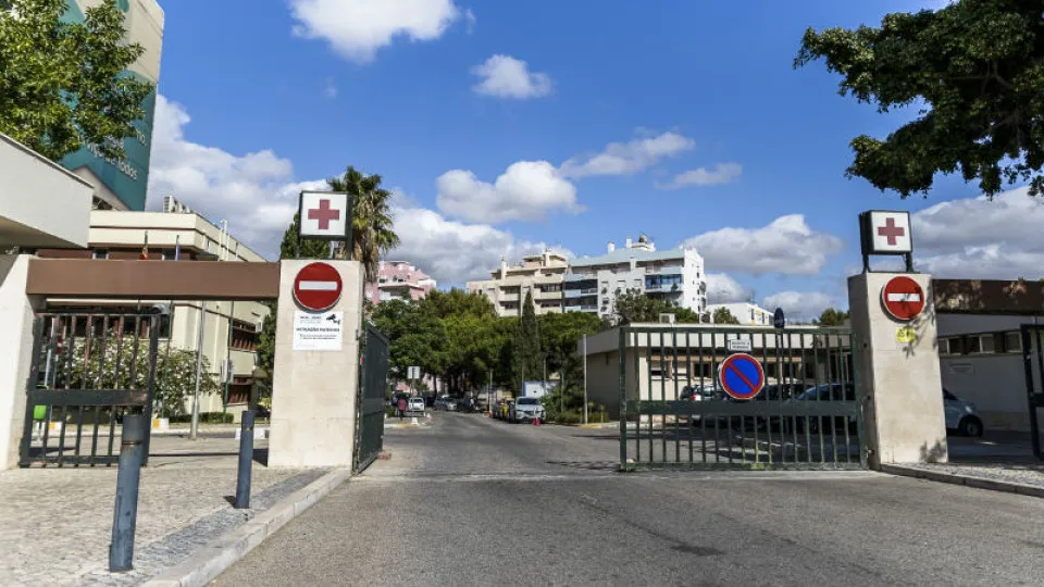 Faro Hospital received six injured after a wind phenomenon in Albufeira