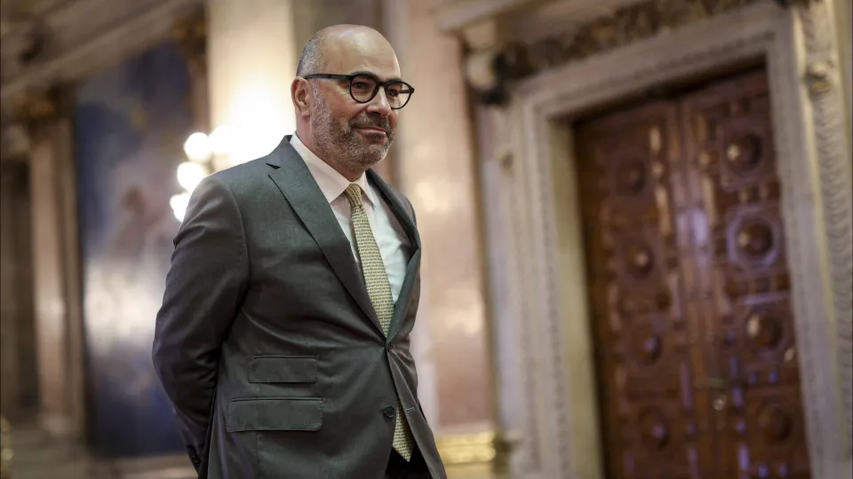 General strike? Government promises to "try to mitigate and minimize effects"