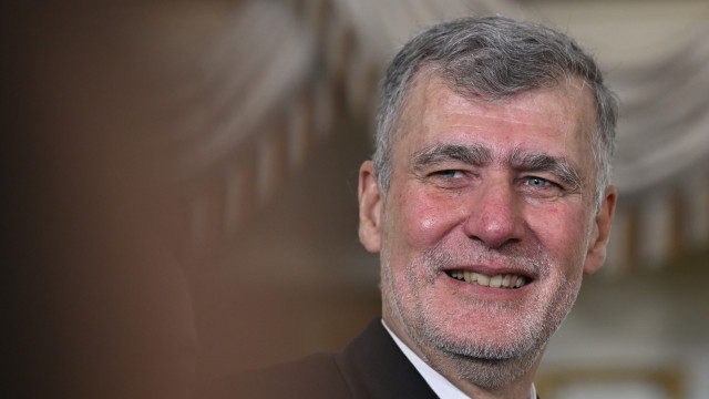 Gouveia e Melo? Would not make "such an impactful decision" because of news