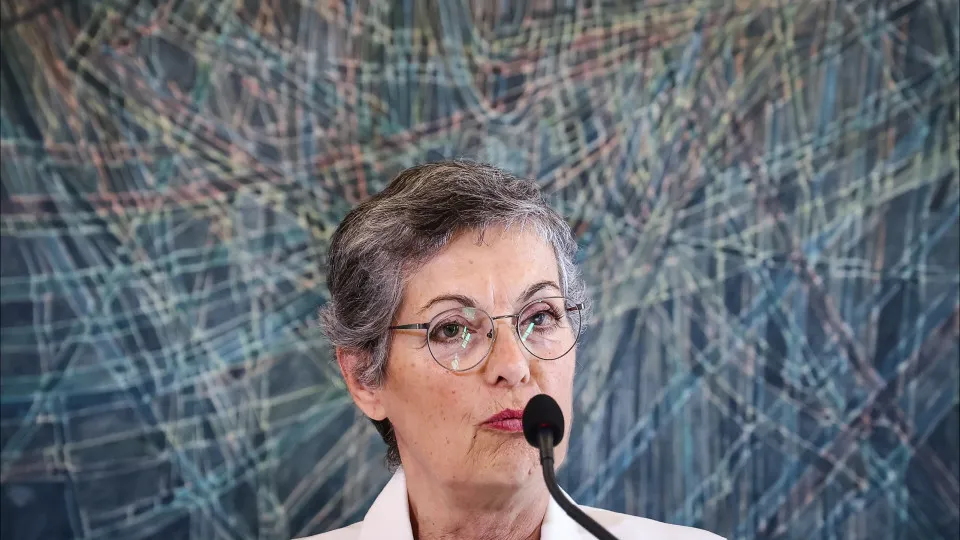 Government is "willing" to review careers in game inspection and ACT.