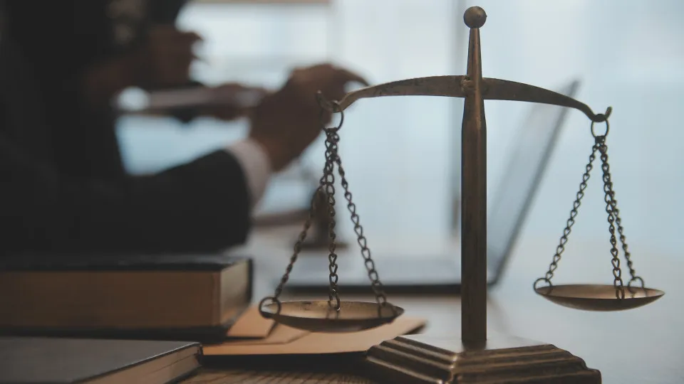 Government wants revision of judicial staff statutes by the end of the year