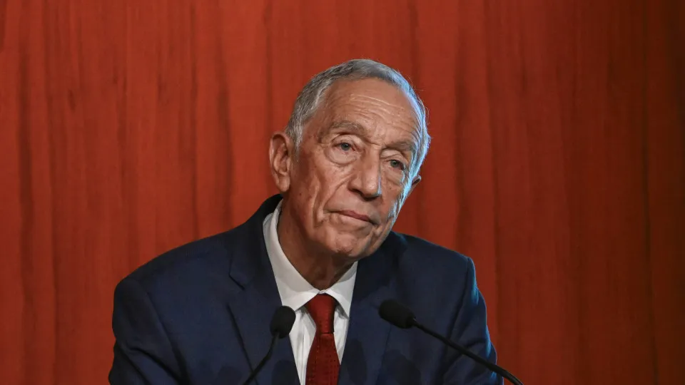 Health? "One should not start a building with the roof," says Marcelo