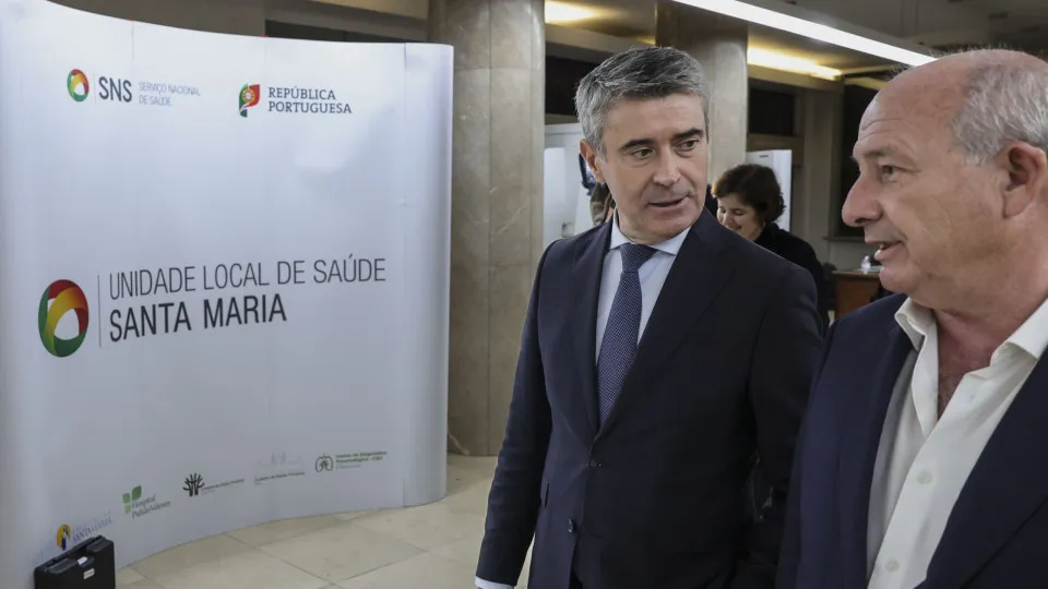 Health units tour by the minister comes late, says Carneiro