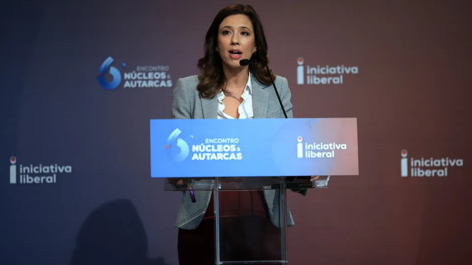 IL promotes an optional debate in Parliament on the day of the general strike