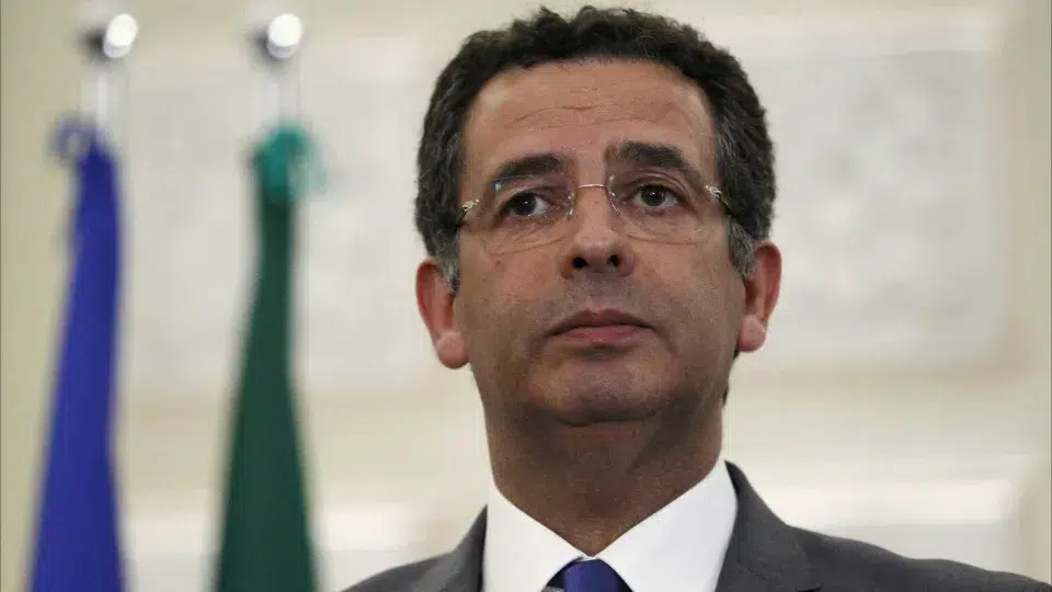 Insurance does not want a "country of feet of clay" and calls for solutions for Health