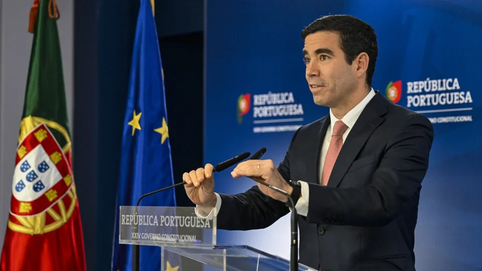 Leitão Amaro says that Portugal is a "very safe" country for investors