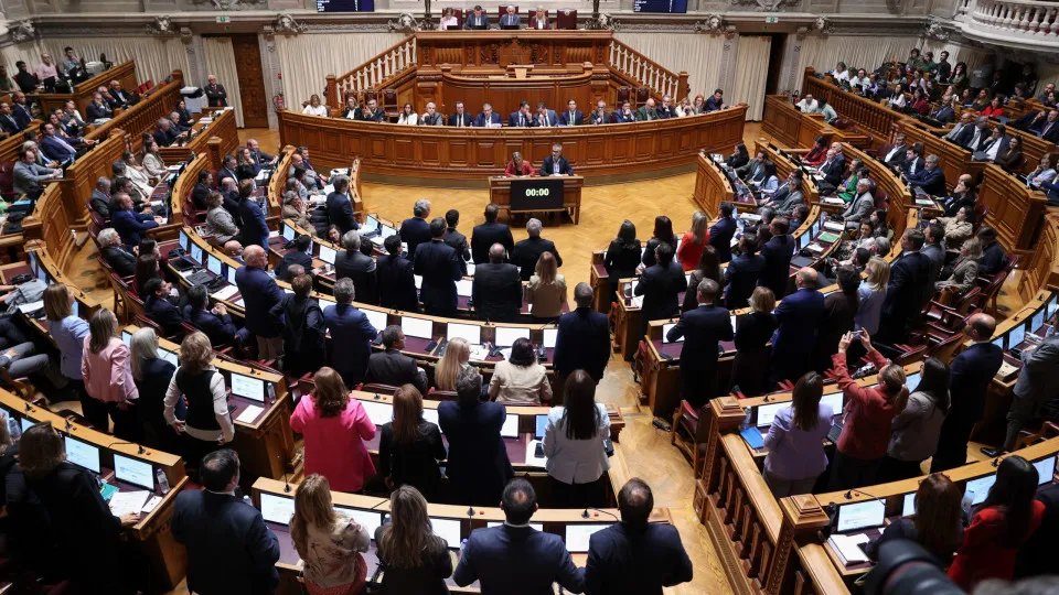 Line by line, AR starts debate and voting on proposals for OE2026