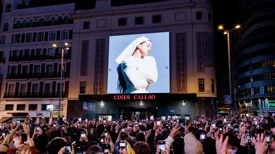 Lux, Carminho and new album by Rosalía (you can listen now): "Fado loves you"