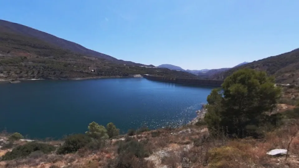 Mayors willing to force EDP to pay taxes on the sale of dams