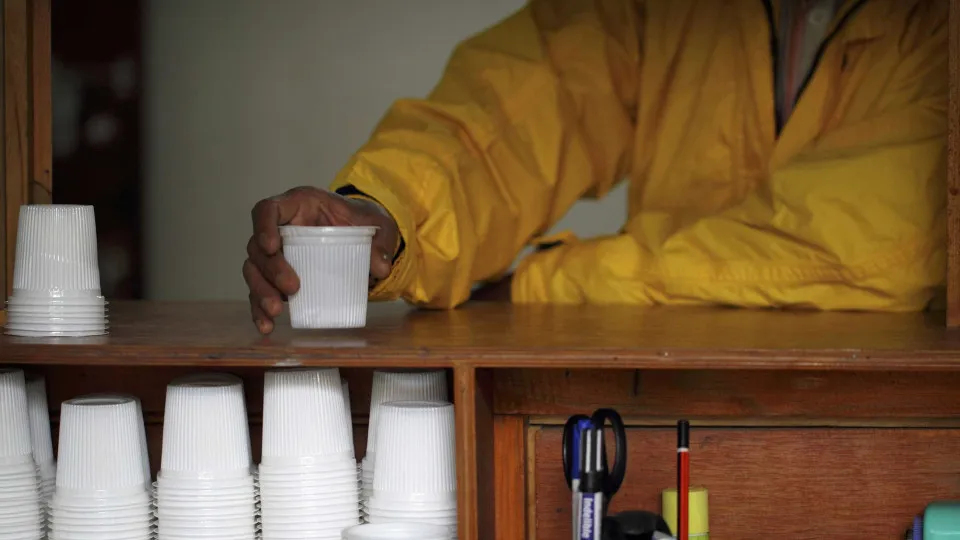 Methadone is once again dispensed and administered in community pharmacies.